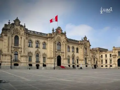 view of the government palace of lima
